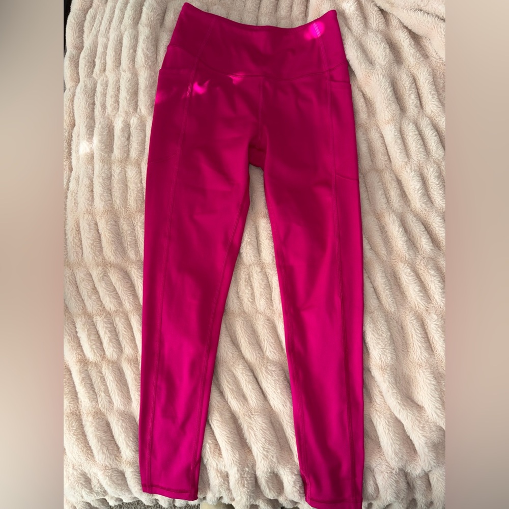Victoria's Secret Fuchsia pocket Leggings